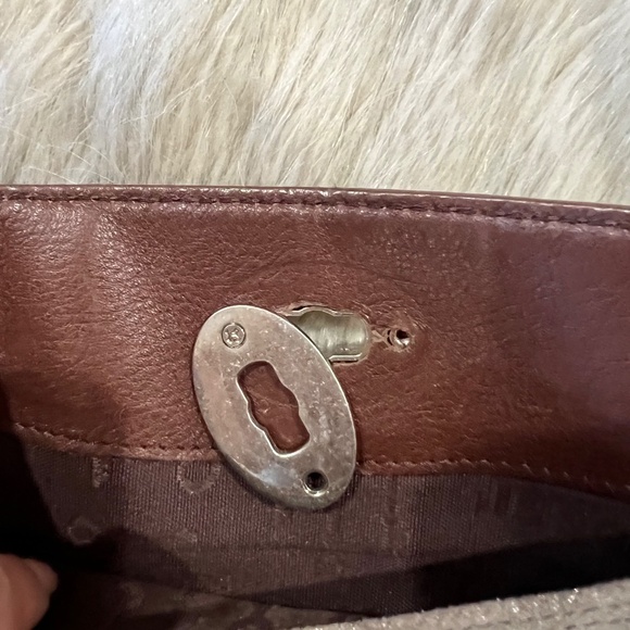 Fossil Wristlet - Picture 4 of 5